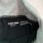 PINK - Victoria's Secret Cropped Yogas Photo 6