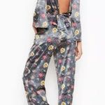 Victoria's Secret Victoria’s Secret Floral Print Satin Long Sleeve Full Pant Jumpsuit Size Small Photo 3