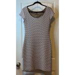 Sharagano Women's Textured Pattern Cap Sleeve Scoop Neck Sheath Dress Sz 10 Brown Photo 1