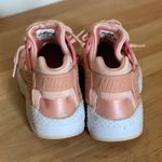 Nike Huarache Pink Photo 2