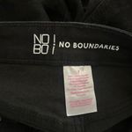 No Boundaries  super high-rise, Mom Short, NWT, Juniors Size 7 Black, Cuffed Photo 2