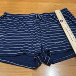 Life is Good  women’s sleep short size large . Photo 2