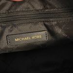 Michael Kors  crossbody purse use only once very beautiful Photo 6