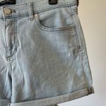 Banana Republic  light wash denim jean shorts in a size 6 festival concert summer Photo 8