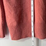 AQUA  Women's salmon color V-Neck Sweater SIZE M Photo 2