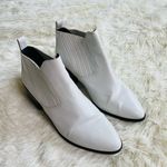 Melrose and Market  White Faux Leather Booties 6.5 M Photo 2
