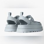 UGG NWT 
WOMEN'S GOLDENGLOW SANDAL Photo 2