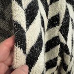 August Silk  Chevron Eyelash Open Cardigan Bolero White Black Size M Photo 3