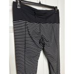 Lululemon  Runday Crop Size 10 Parallel Stripe Black White Zipper Ankle Photo 3