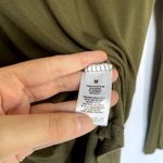 Aero seriously soft perfect crew olive green long sleeved top women's size M Size M Photo 3
