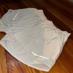 Lululemon Hotty Hot Short Asym Light Chrome/White sz:10 4β Photo 1