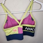 Nike  Swoosh Icon Clash Women's Light Support Sports Bra Size S Photo 2