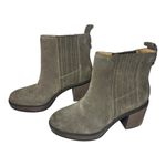 Crown Vintage Capari Bootie size 7M Dark gray/brown suede 3” block heel Brown Photo 5