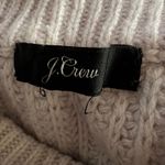 J Crew Wool Pom Pom Cable Knit Long Sleeve Sweater Medium Women’s Gray AE995 Photo 3
