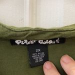 Planet Gold FINAL MARKDOWN  top 2x Photo 2