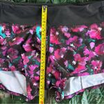 Lululemon Hotty Hot Shorts Size 8 Photo 6