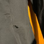 Fabletics Woman's Black Long Sleeve Fitted Athletic Shirt Size XL Photo 2