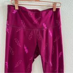 Old Navy  Active Lightening Pink Novelty Prined Legging Tight Active Pant Medium Photo 3