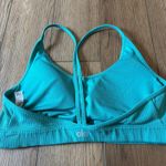Alo Yoga  bra  Photo 1