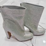 NWOT AZALEA WANG HONEY BUNCH SILVER RHINESTONE BOOTIES SIZE 7 Photo 1
