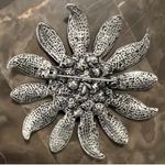 Vintage Silver Metal Circular
Flower Pink Rhinestones Brooch
Pin Novelty Jewelry Photo 1