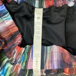 Lululemon  Black Multi Color Print Hotty Hot Athletic Sport Shorts 8 Photo 4