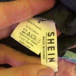 SheIn Crop Top Photo 2