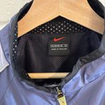 Nike Vintage  windbreaker in purple Photo 2