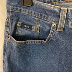 IZOD  Cropped Denim blue jeans size 12 Photo 6