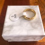 Ladies 18kt solid yellow gold 4mm classic dome wedding band NWT 5 Photo 3