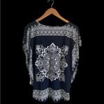 Agenda Navy and White Patterned Blouse Blue Size M Photo 1