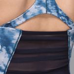 Lululemon Womens Tank Sz 8 Mesh With Me Top Naval Blue Seaside Silver Fox Lake Photo 2