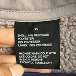 Vuori  Women's PinkSherpa Jacket Photo 4