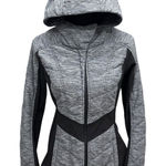 The North Face  Size Small Polyester‎ Gray/Black Heathered Women's Jacket Workout Photo 0