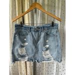 EXPRESS  Distressed Ripped Frayed Hem Light Wash Denim Jeans Mini Skirt 8 Photo 1