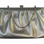 Vintage 60s Silver Evening Clutch – Flower Kiss Lock Photo 0