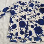 C&E  winter floral tunic blouse with quarter length sleeves. Photo 7
