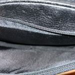 Hunting World Black Leather Crossbody Bag Black Photo 9