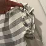 JODIFL Gray white stripe Short Ruffle Sleeve Tee Sz L VGUc Photo 2