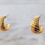 Vintage Earrings for Pierced Ears Dainty Gold Tone Curved Photo 0