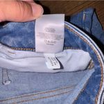 EXPRESS  Curvy High Rise Mom Jeans | Straight Leg Distressed | Size 8 Photo 9