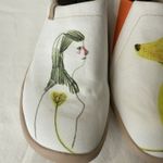 UIN Womens Slip On Sneakers Travel Shoes Casual Loafers Yellow Dog Size 8 White Photo 5