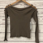 Soho Girls  criss criss cold shoulder‎ ribbed top Photo 0