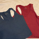 Stylish Women's Tank Tops Photo 0
