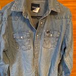 Wrangler pearl snap Photo 1