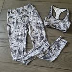 Zelos  activewear outfit leggings and top bra size xs Photo 0
