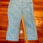 Loft  Sky blue and white patterned capri pants. Cotton/ spandex. Size 8P. Photo 4