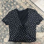 Brandy Melville  Women's black navy Crop tops Photo 0