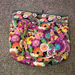 Vera Bradley Tote Photo 0