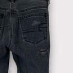 American Eagle Vintage High Rise distressed 00 short Black Photo 2